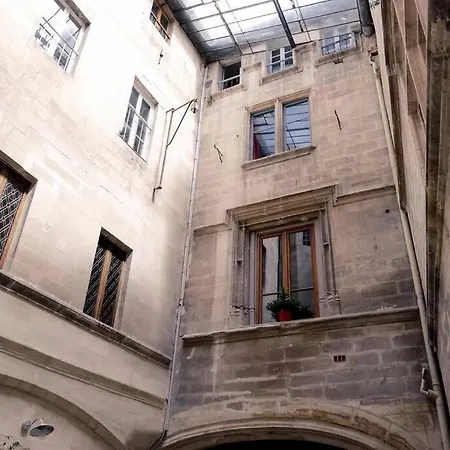 Noa - Mont Piete Intramuros - Avignon